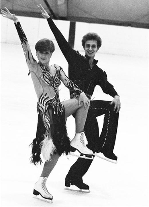 Елена Батанова и Алексей Соловьев на льду