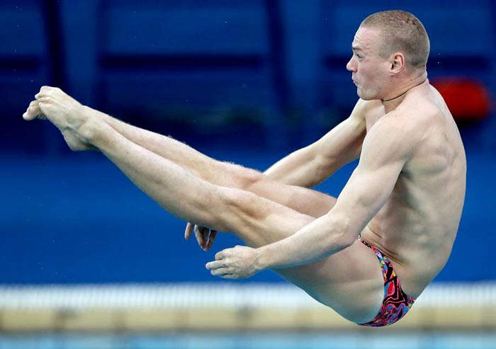 Российский прыгун в воду Евгений Кузнецов