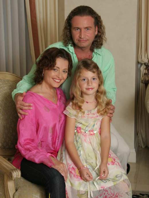 Леонид Агутин и Анжелика Варум с дочерью Лизой