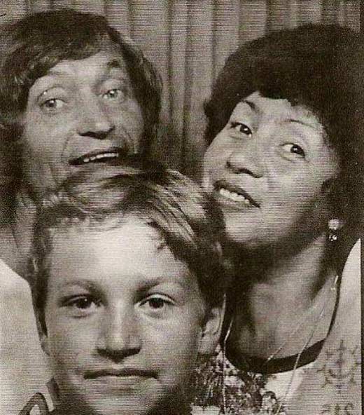 Леонид Агутин в детстве с родителями