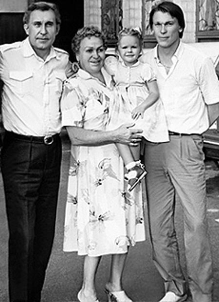 Олег Блохин с родителями