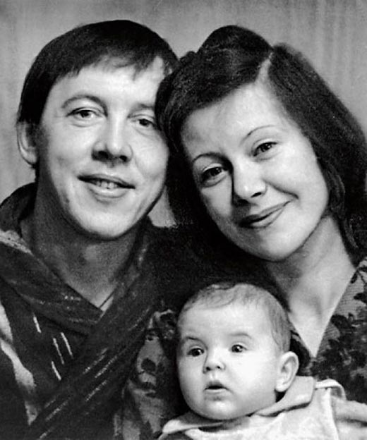 Тамара Золотухина и Валерий Золотухин с сыном Сергеем
