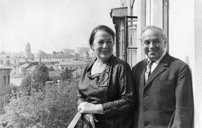 Евгений Гнедин с женой