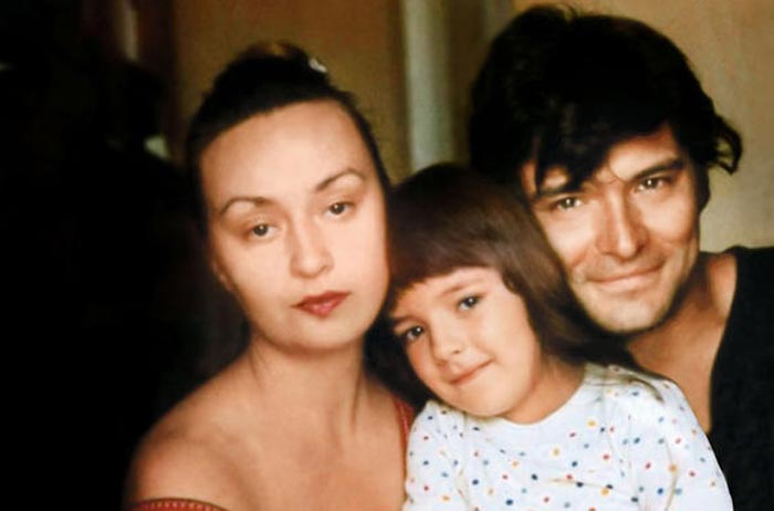 Андрей Павловец с женой и дочерью