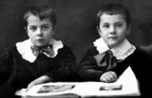 Борис Патон в детстве с братом