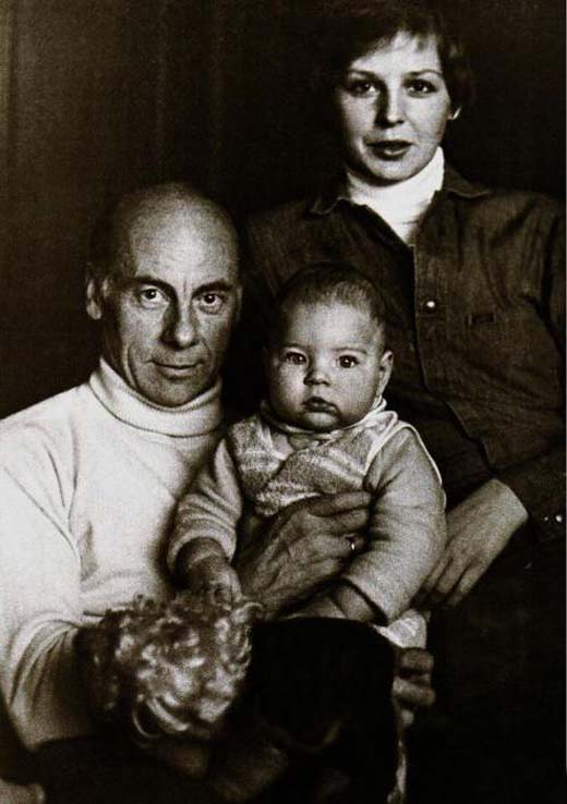 Евгений Ташков и Татьяна Ташкова с сыном Алексеем