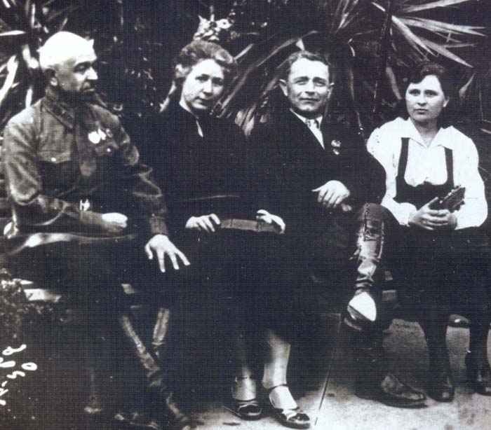 Генерал Панфилов и жена Мария 2