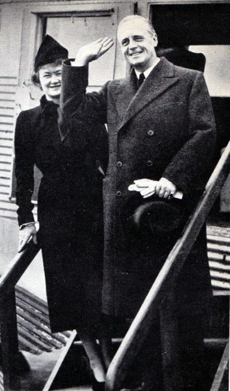 Иоахим фон Риббентроп и жена Аннелиза