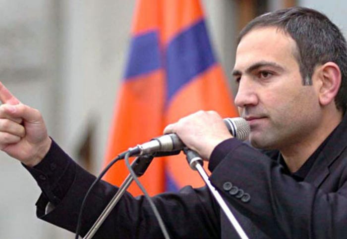 армянский политик Никол Пашинян