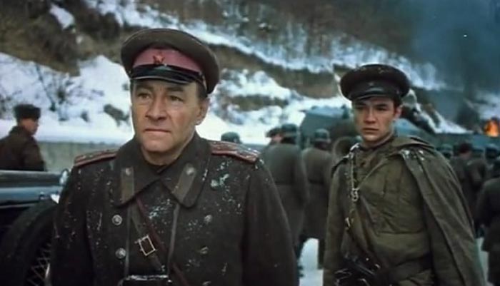 кадр из фильма Фронт за линией фронта