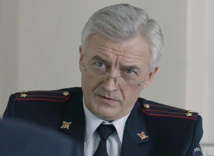 Сергей Тезов Вышибала