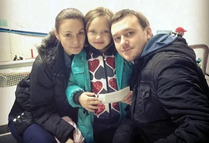 Андрей Родной с женой и дочерью