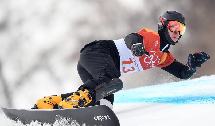 сноубордист Дмитрий Логинов на трассе