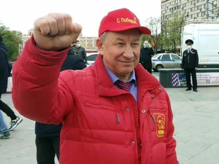 Валерий Рашкин на митинге
