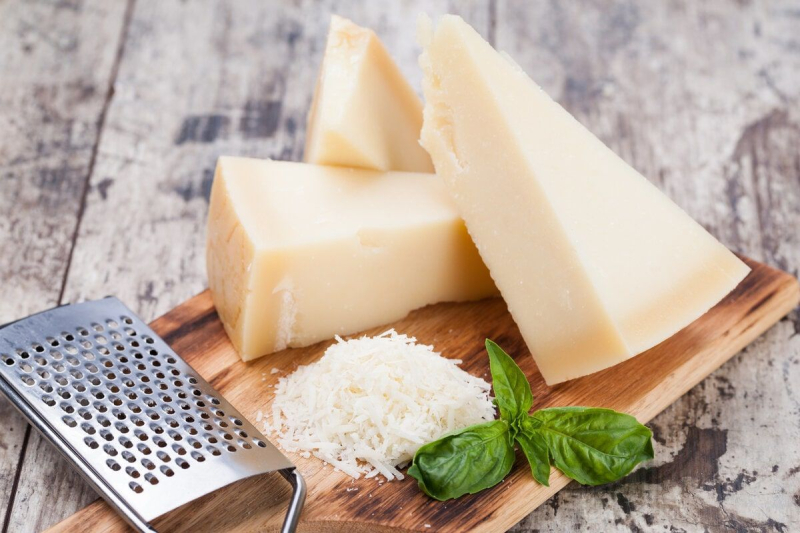 Топ-5 полезных видов сыра